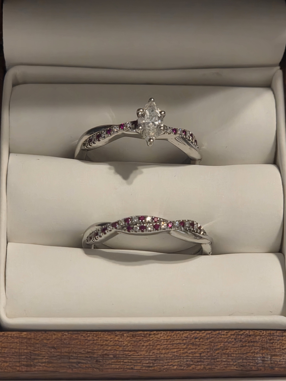 GENUINE Diamond And Ruby Wedding Ring Set.